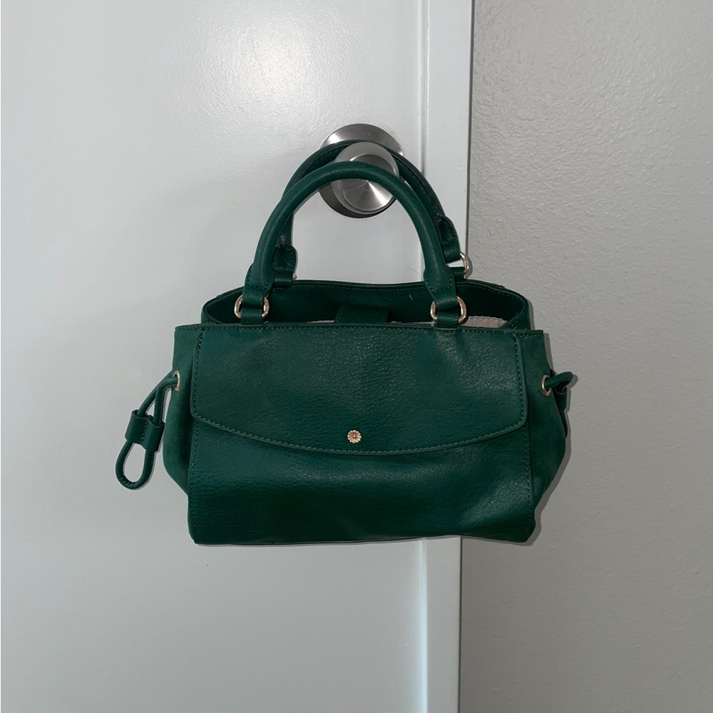 Elegant Green Faux Leather Handbag
